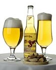 Sol beer with slices of lime